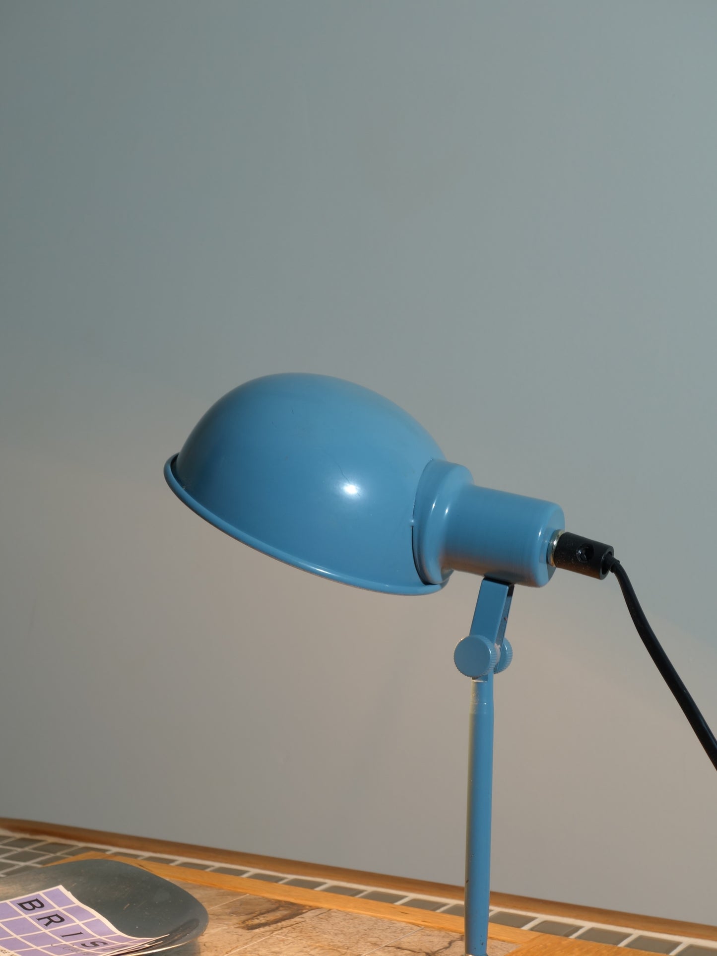 DESK LAMP