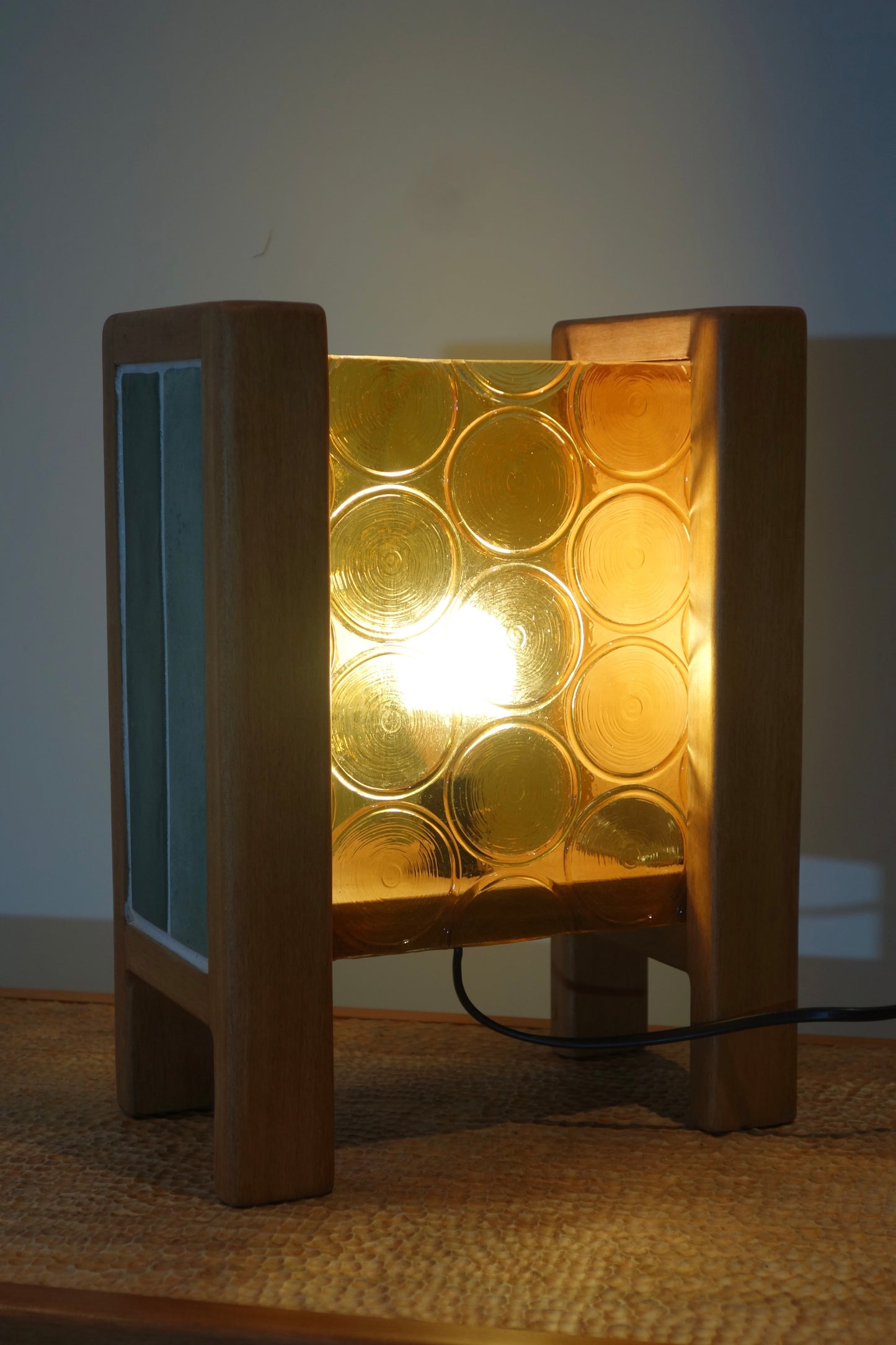 Olivine Lamp