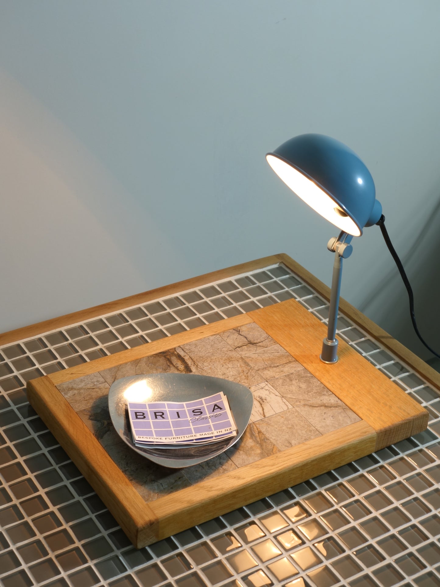 DESK LAMP