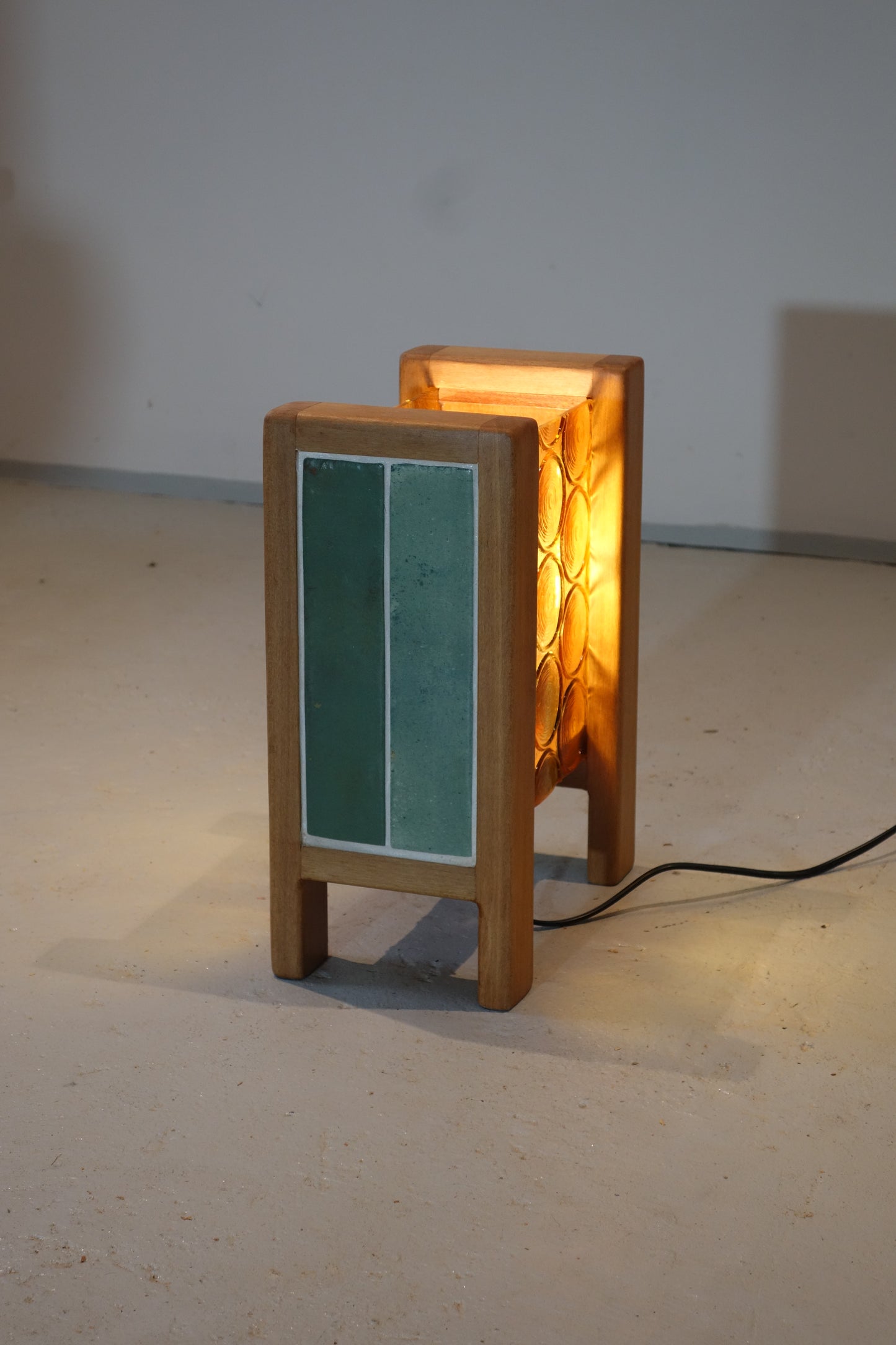Olivine Lamp