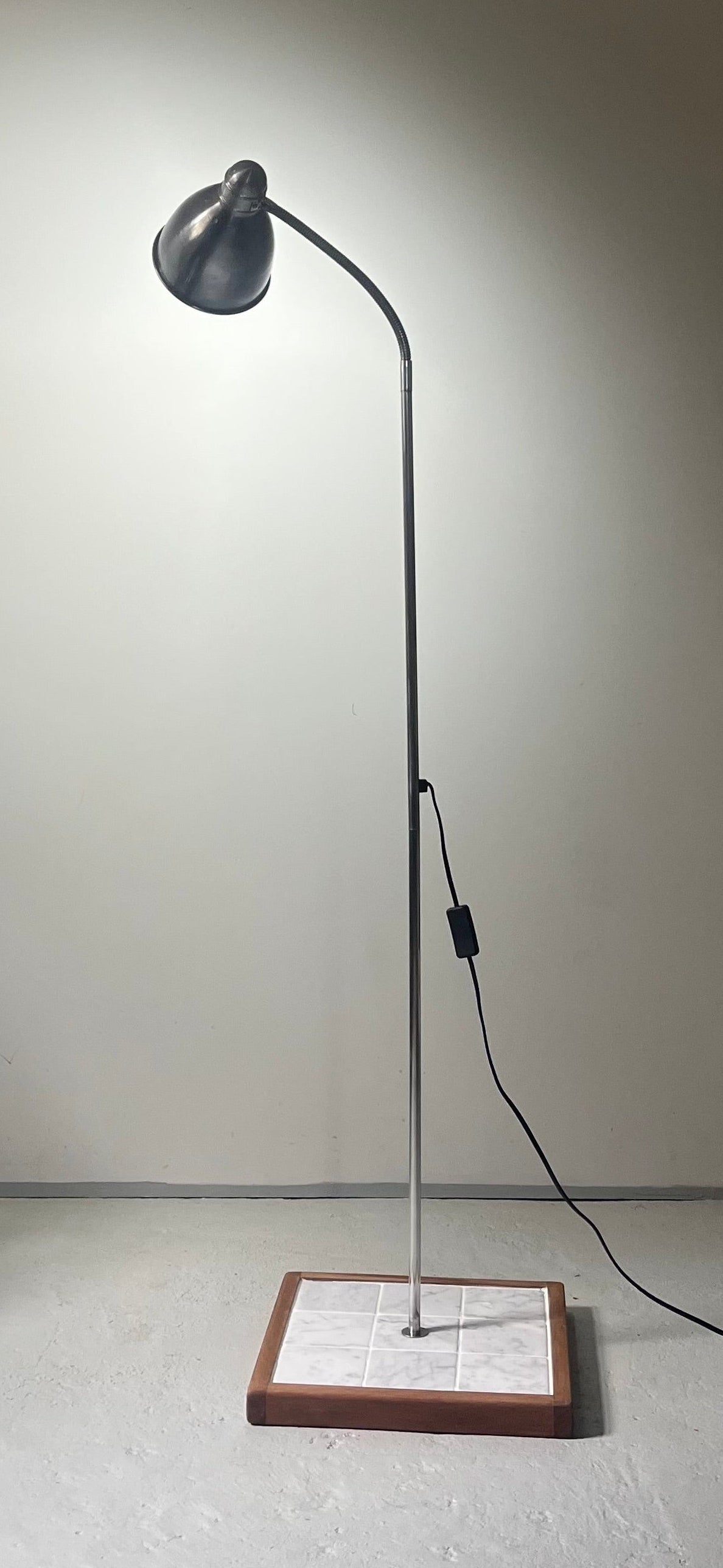 Luna Floor Lamp