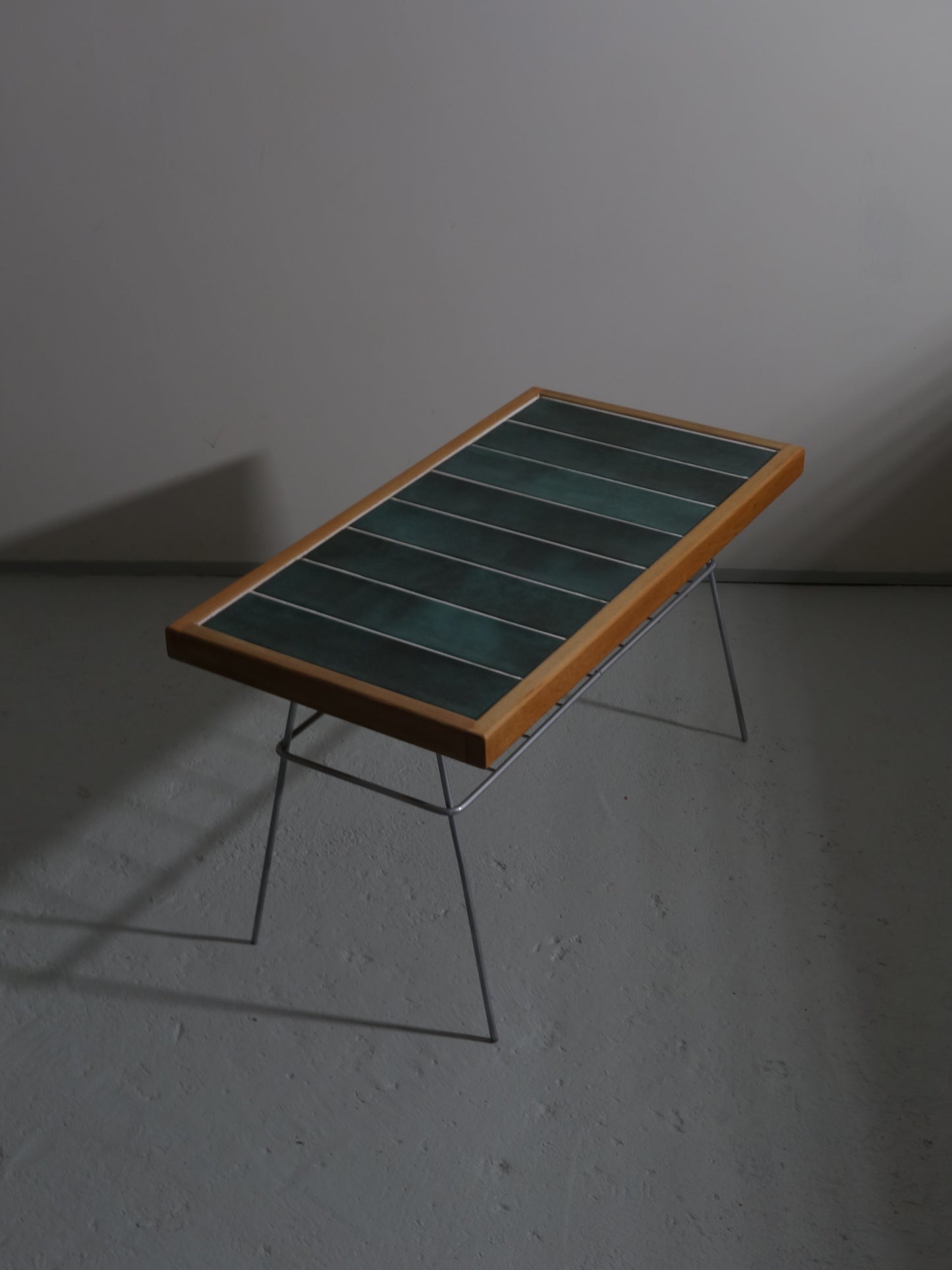 GREEN TABLE