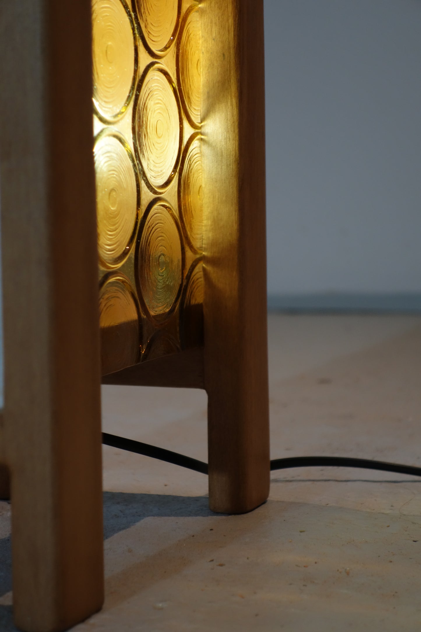 Olivine Lamp